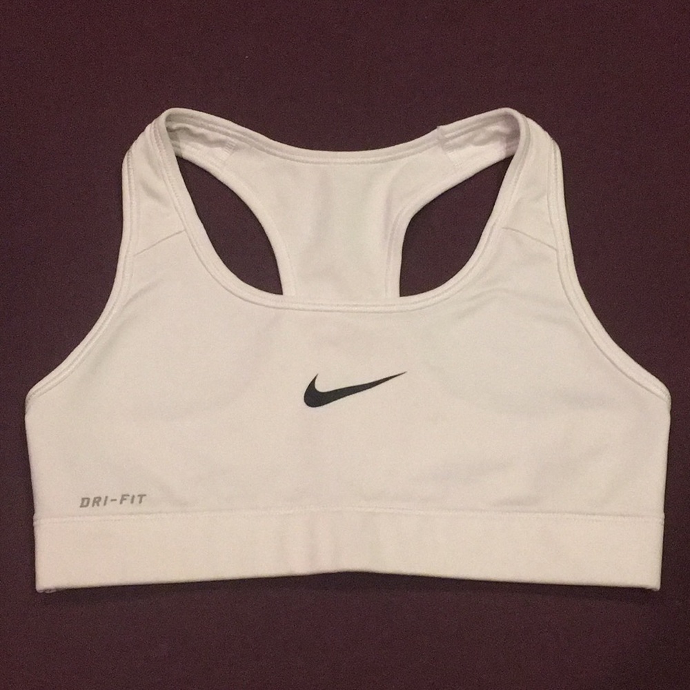 Nike Victory Sports Bra